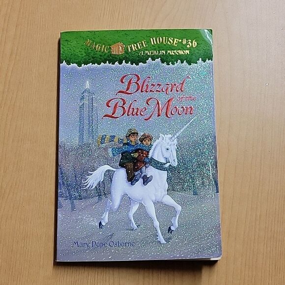 5 Magic Tree House books ( set 4) - Picture 3 of 6
